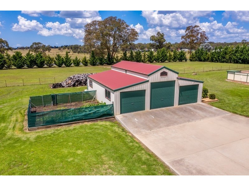 26 Patrick Place, Marulan NSW 2579