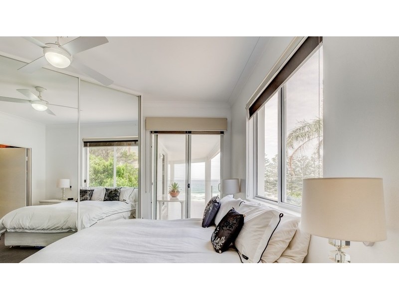 682 Lawrence Hargrave Drive, Coledale NSW 2515