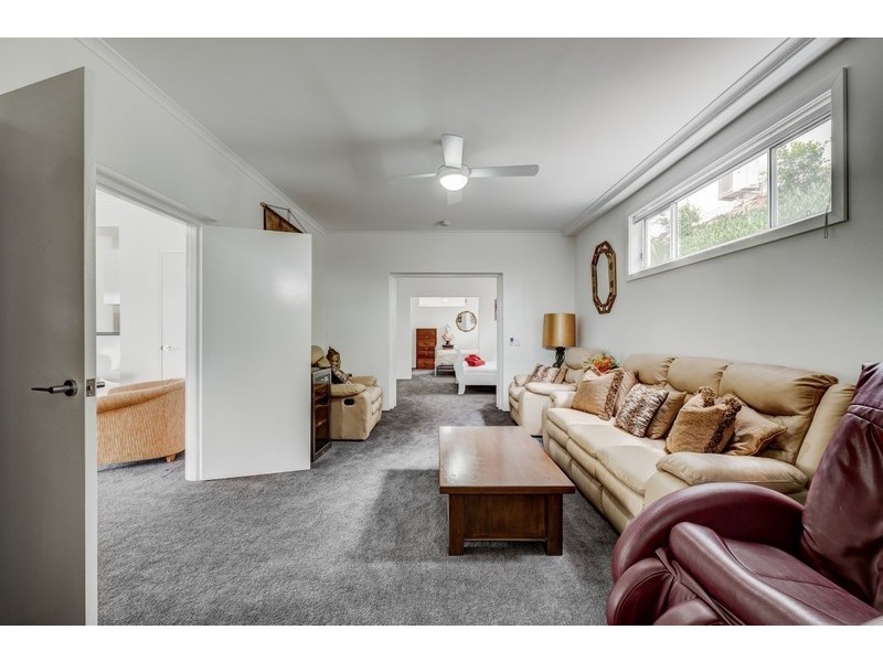 682 Lawrence Hargrave Drive, Coledale NSW 2515