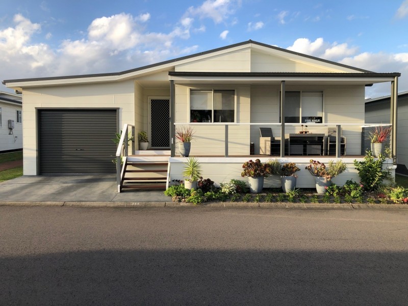 365/25 Mulloway Road, Chain Valley Bay NSW 2259