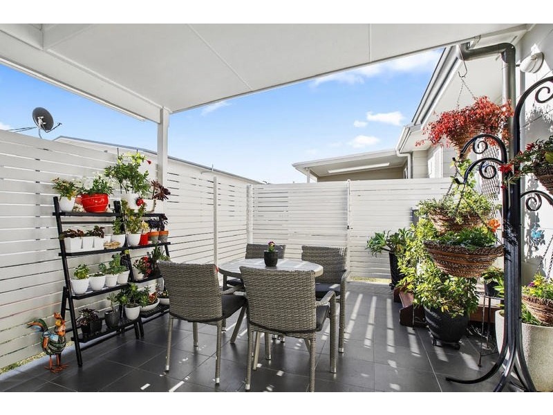 365/25 Mulloway Road, Chain Valley Bay NSW 2259