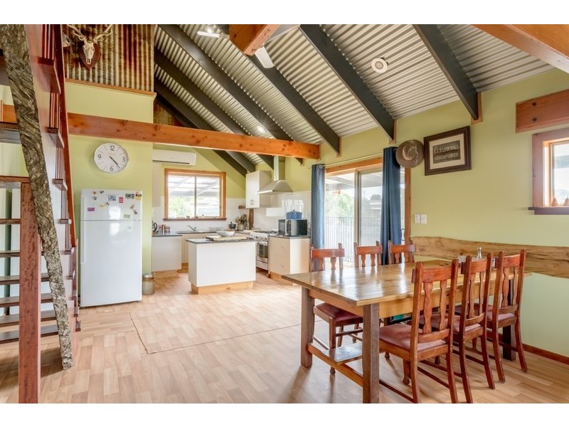 46 Alma Ave, Murray Bridge SA 5253