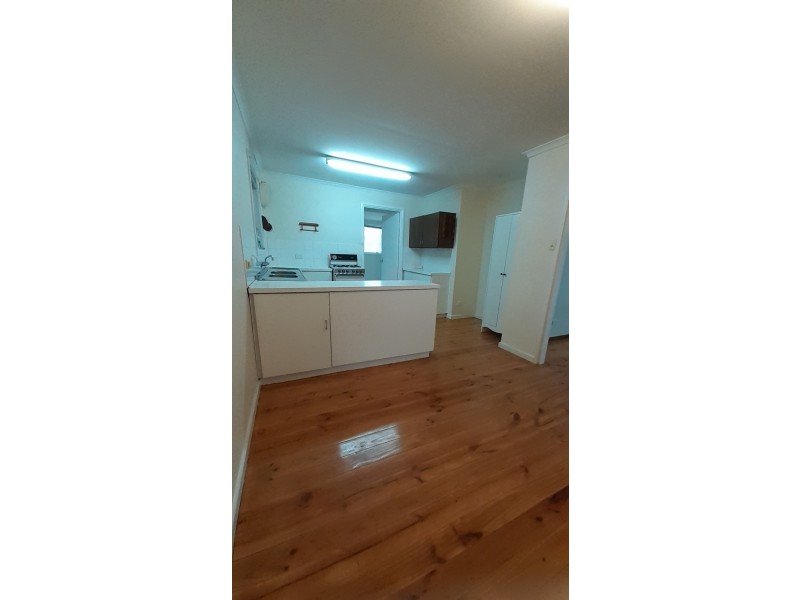 24 Diana Crescent, Morphett Vale SA 5162