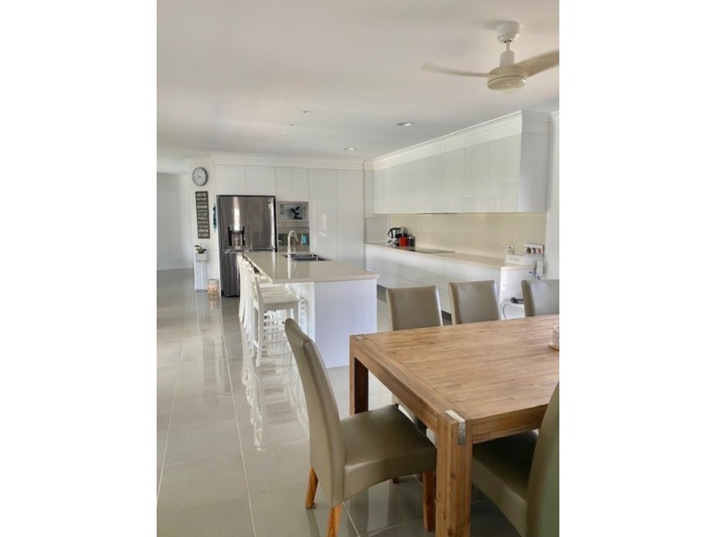 32 Masthead Drive, Bargara QLD 4670