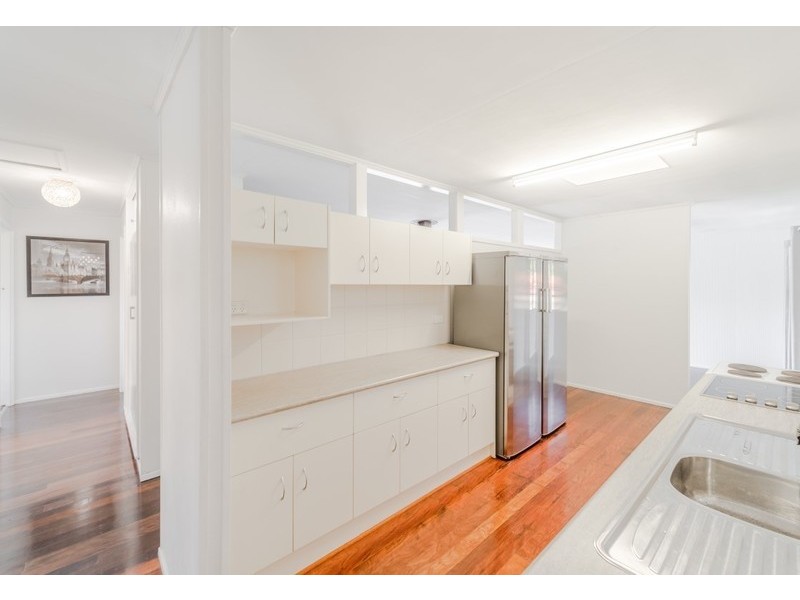 27 Kordick Street, Carina Heights QLD 4152