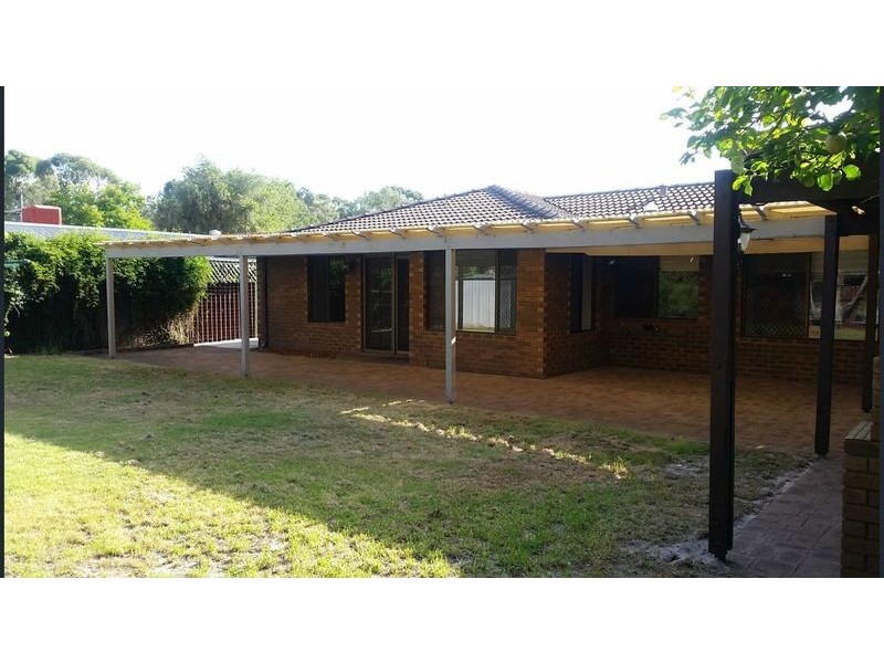 6 Bennett Court, Leeming WA 6149
