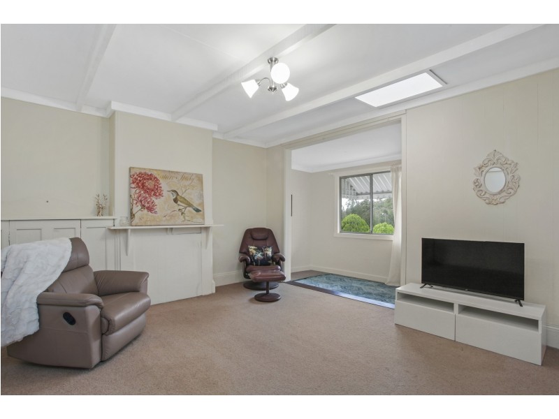 9 West End Street, Katoomba NSW 2780