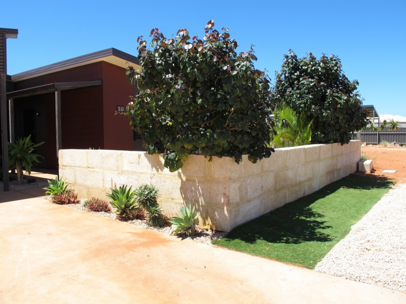 10 Searaven Crescent, Exmouth WA 6707