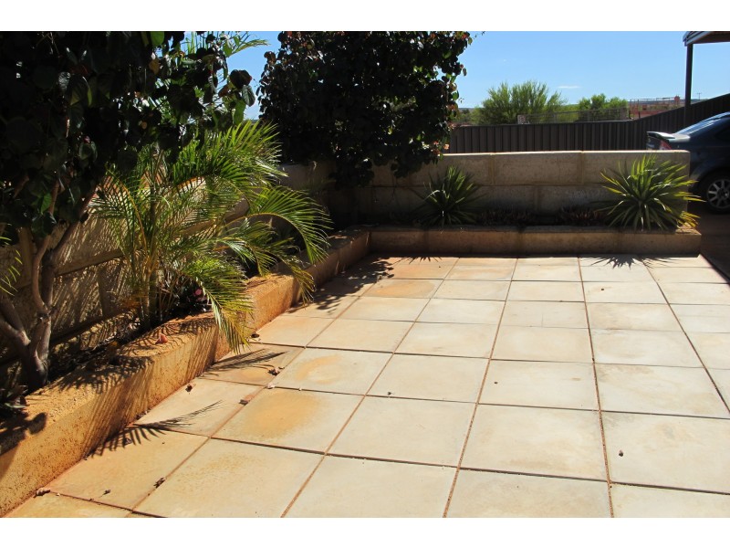 10 Searaven Crescent, Exmouth WA 6707