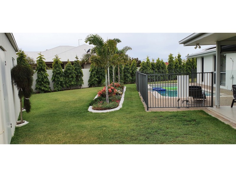 15 Trinity Close, Bargara QLD 4670