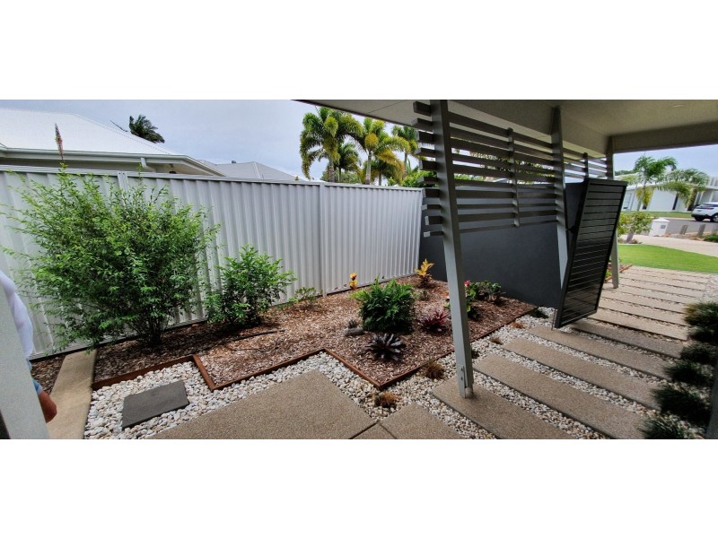 15 Trinity Close, Bargara QLD 4670