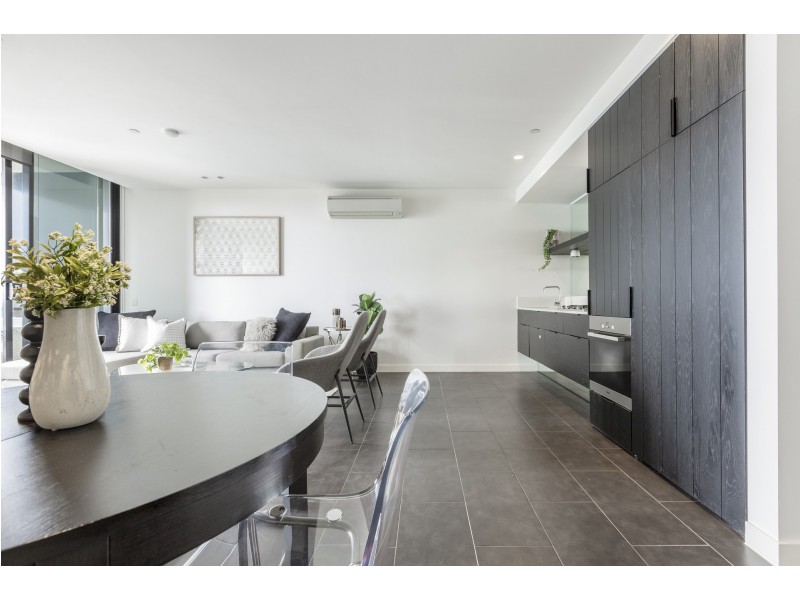 2203/22 Dorcas Street, Southbank VIC 3006