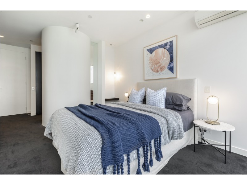 2203/22 Dorcas Street, Southbank VIC 3006