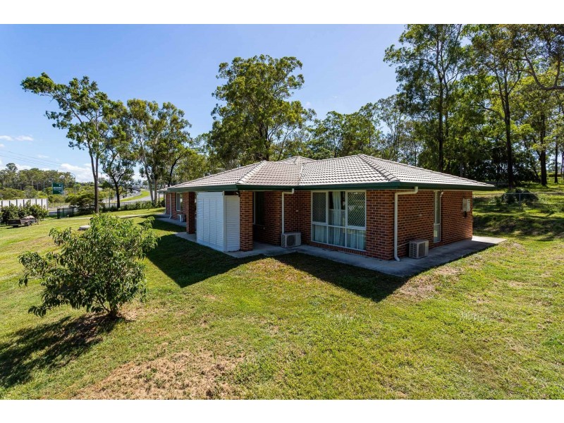3912-3918 Mount Lindesay Highway, Park Ridge QLD 4125