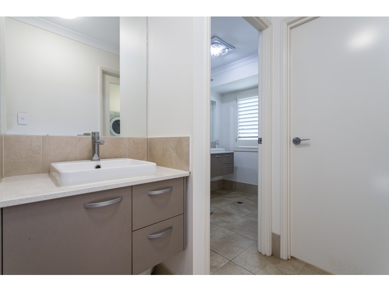 3912-3918 Mount Lindesay Highway, Park Ridge QLD 4125