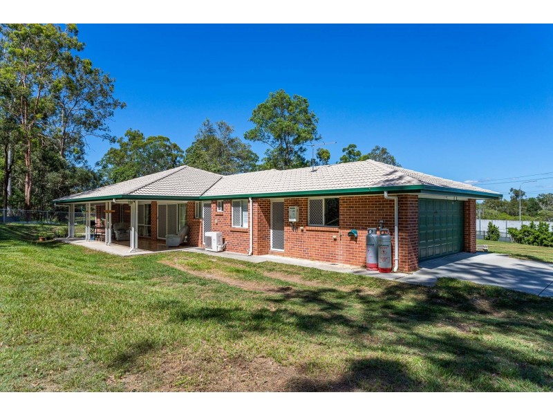 3912-3918 Mount Lindesay Highway, Park Ridge QLD 4125