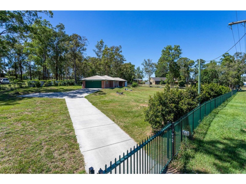 3912-3918 Mount Lindesay Highway, Park Ridge QLD 4125