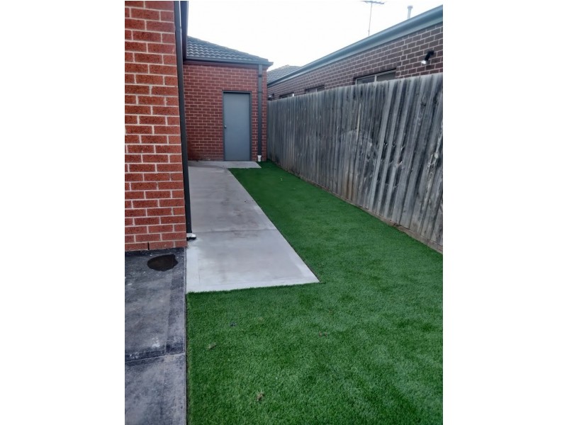 5 Bowerbird Place, Truganina VIC 3029