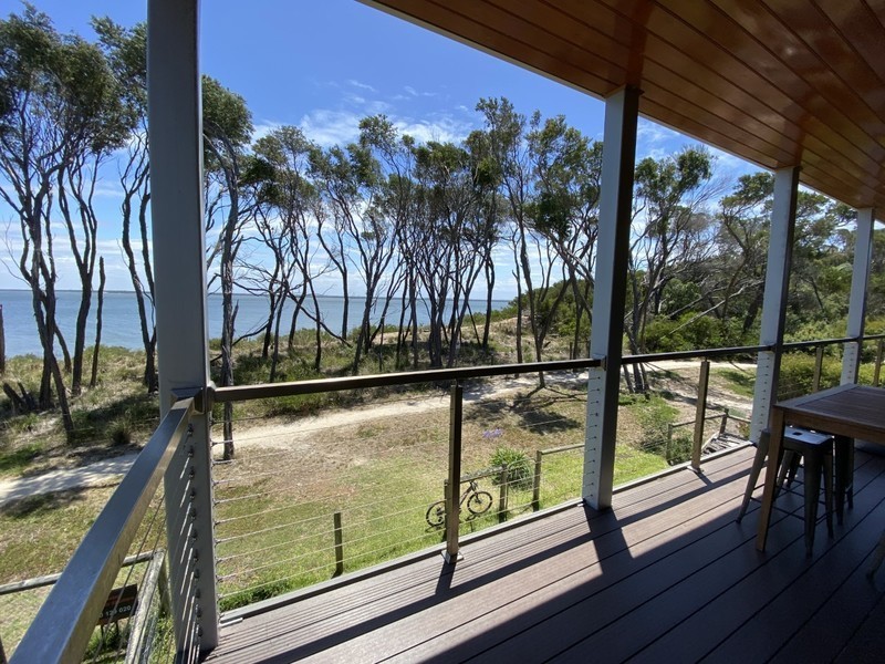 14 LE GRAND COURT, Loch Sport VIC 3851