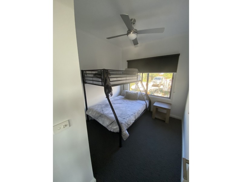 14 LE GRAND COURT, Loch Sport VIC 3851