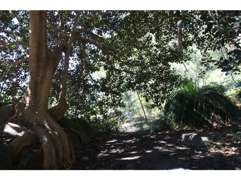 32 Indra Road, Tascott NSW 2250