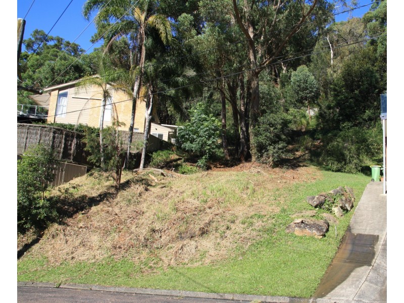 32 Indra Road, Tascott NSW 2250