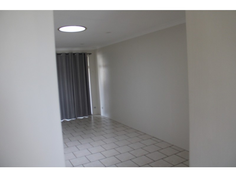 27 Wenstead Place, Stratton WA 6056