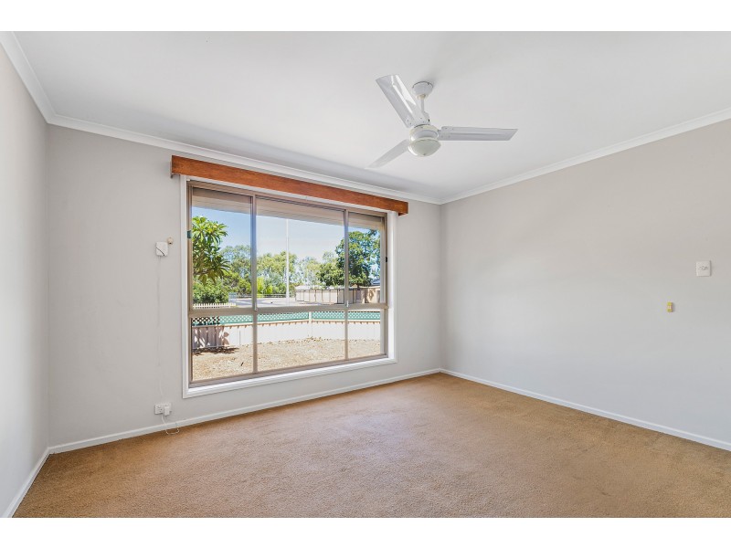 1 Harwood Place, Andrews Farm SA 5114