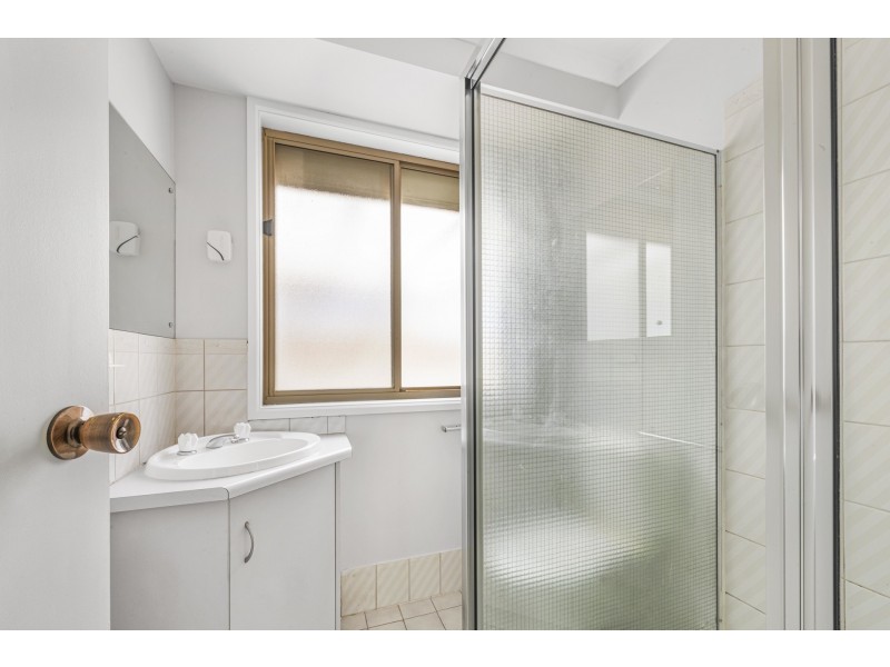 1 Harwood Place, Andrews Farm SA 5114