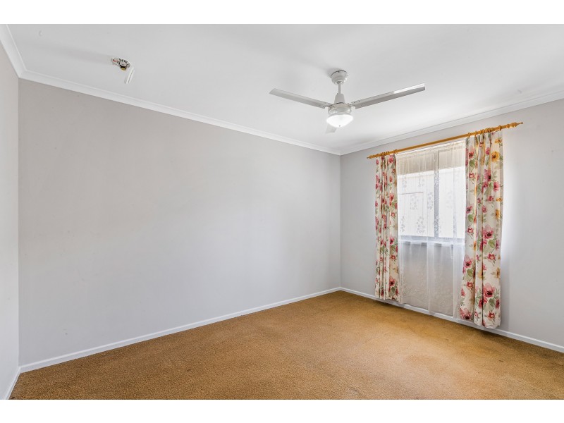 1 Harwood Place, Andrews Farm SA 5114