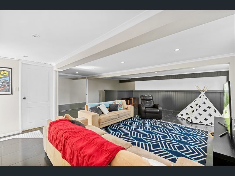 1 Fox Street, Strathpine QLD 4500