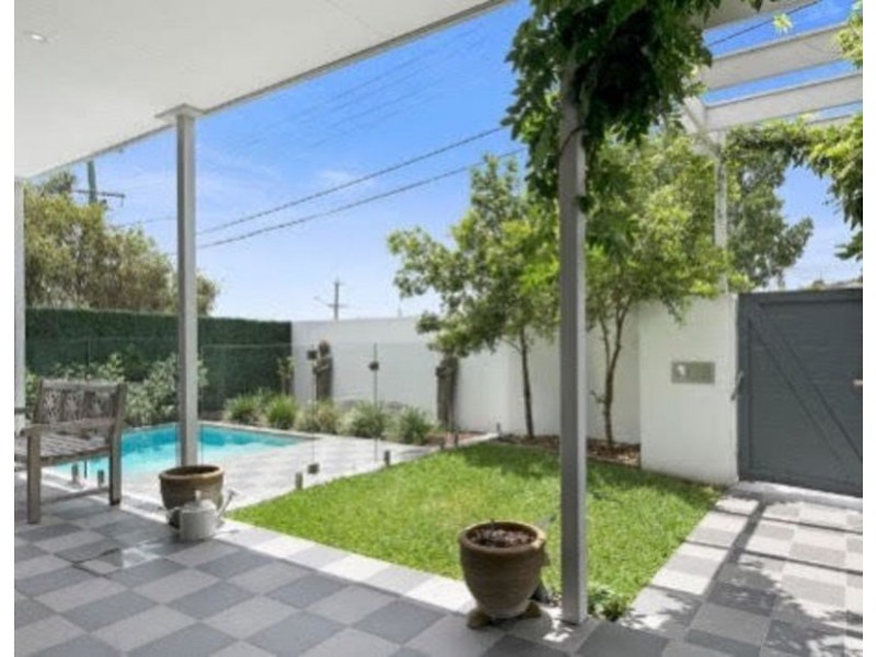 52 Lytton Road, Bulimba QLD 4171