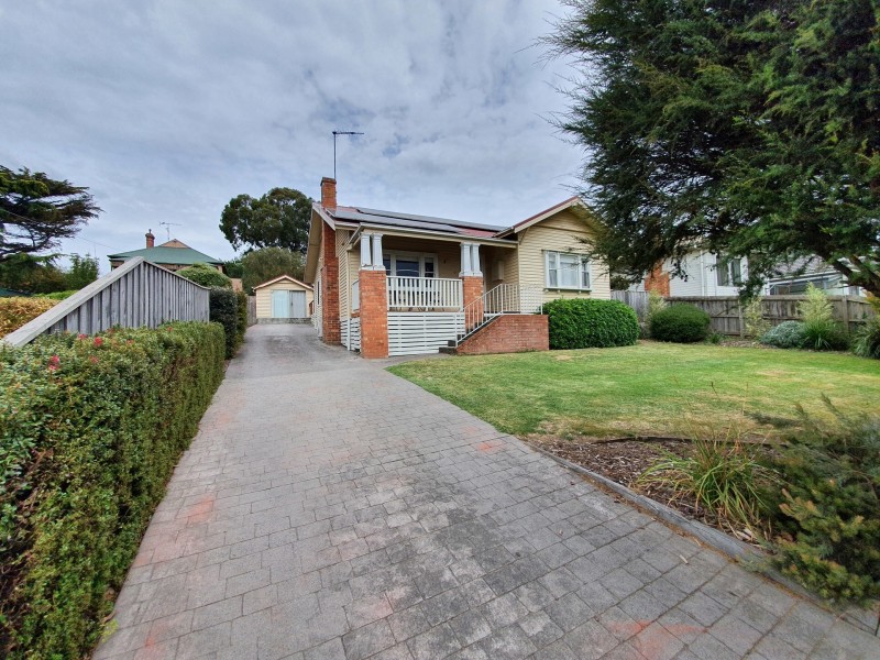 27 Gordon Street, Korumburra VIC 3950
