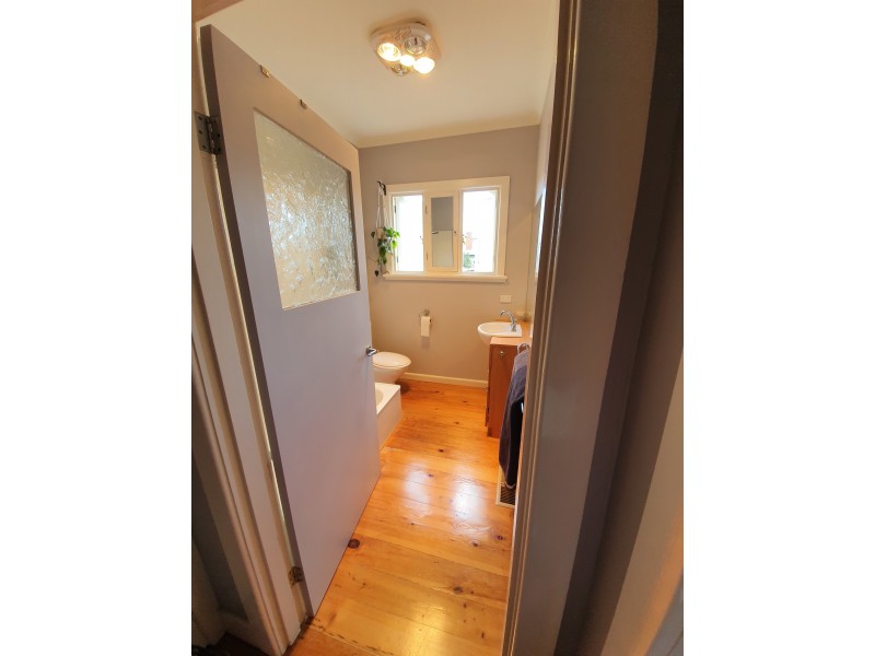 27 Gordon Street, Korumburra VIC 3950