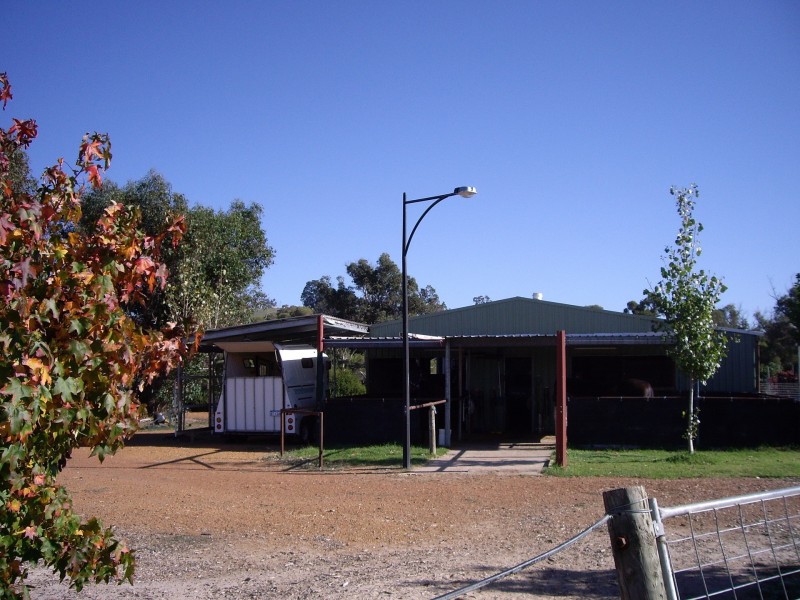 7623 Harvey-Quindanning Road, Quindanning WA 6391