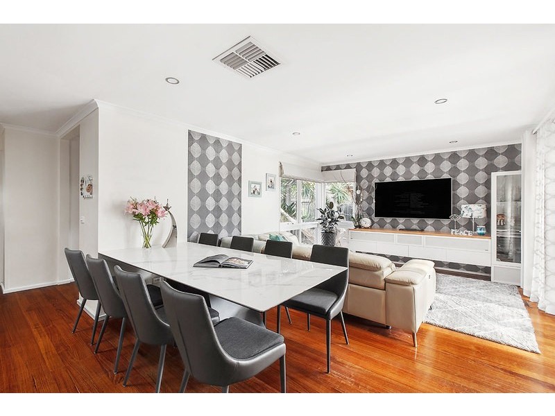 7 Aurea Court, Clarinda VIC 3169