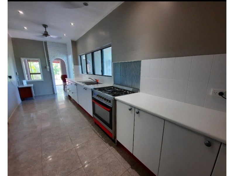 253 EAST EURI RD, Bowen QLD 4805