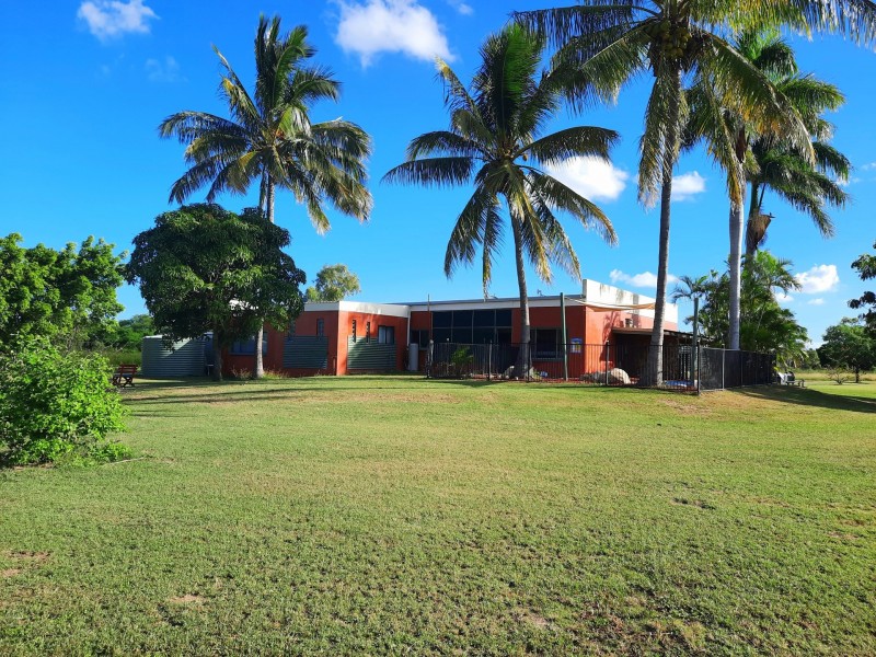 253 EAST EURI RD, Bowen QLD 4805