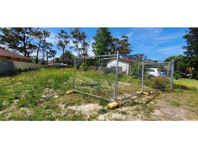 14 Edmund Street, Sanctuary Point NSW 2540