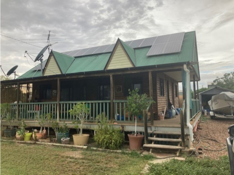 28 Burke Street, Julia Creek QLD 4823
