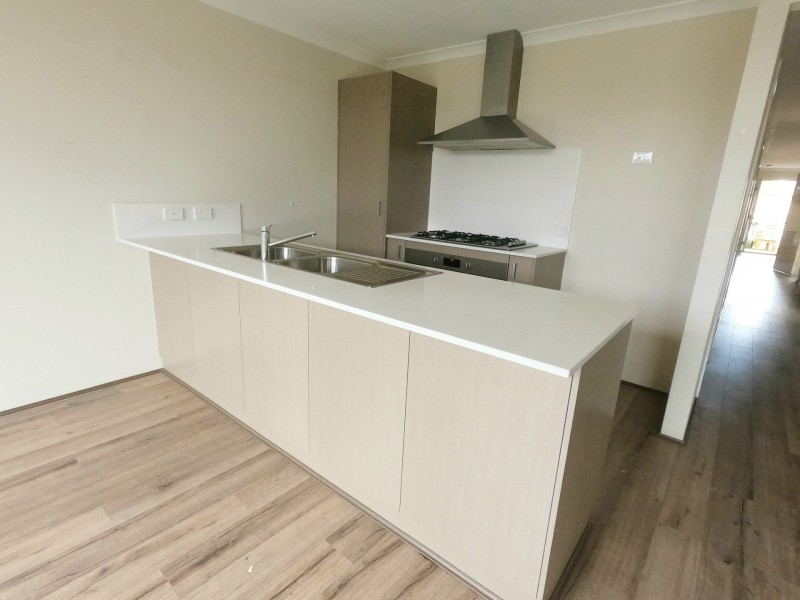 250 Egerton drive, Aveley WA 6069