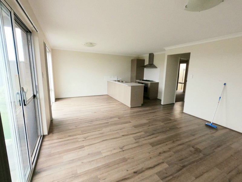 250 Egerton drive, Aveley WA 6069