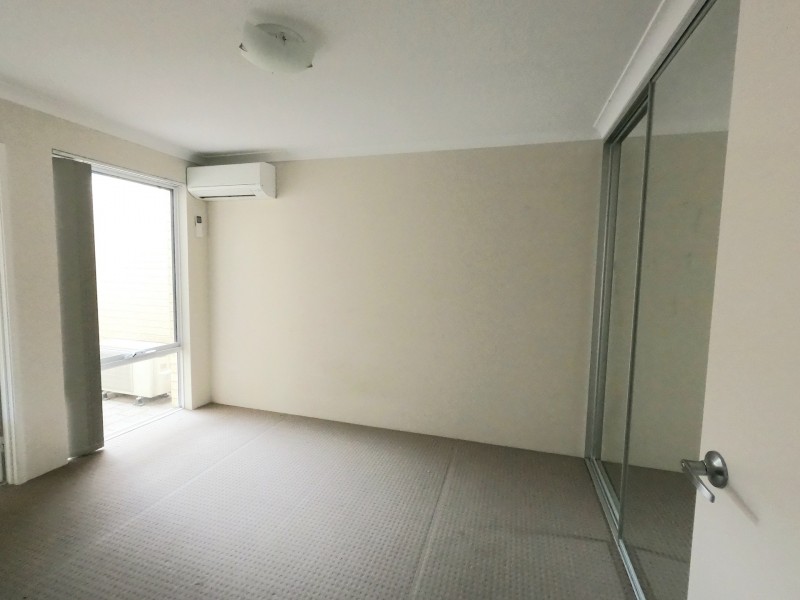 250 Egerton drive, Aveley WA 6069