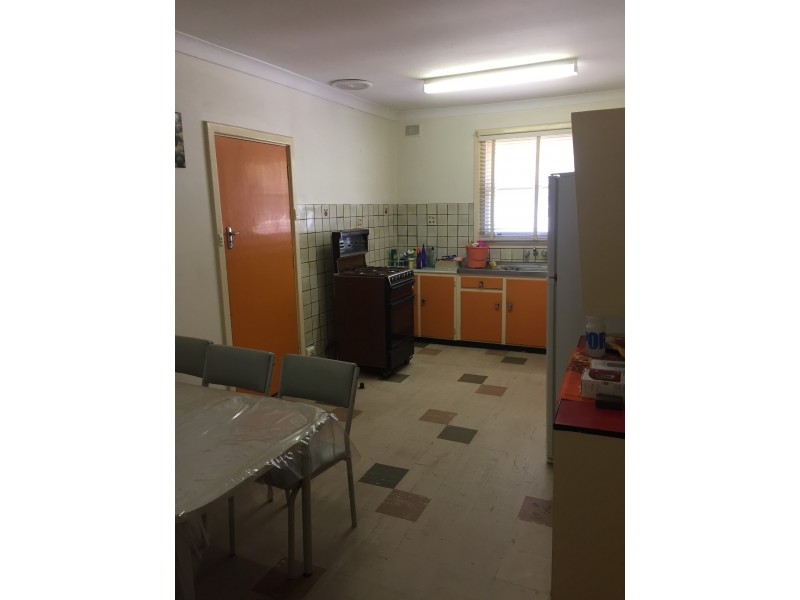 1 Greenock Drive, Sturt SA 5047