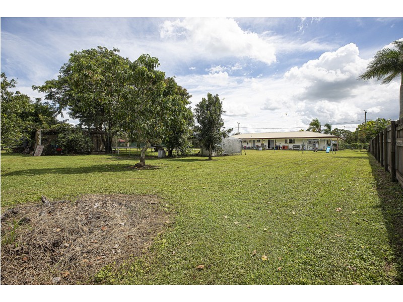 99 Elizabeth Street, Mirani QLD 4754