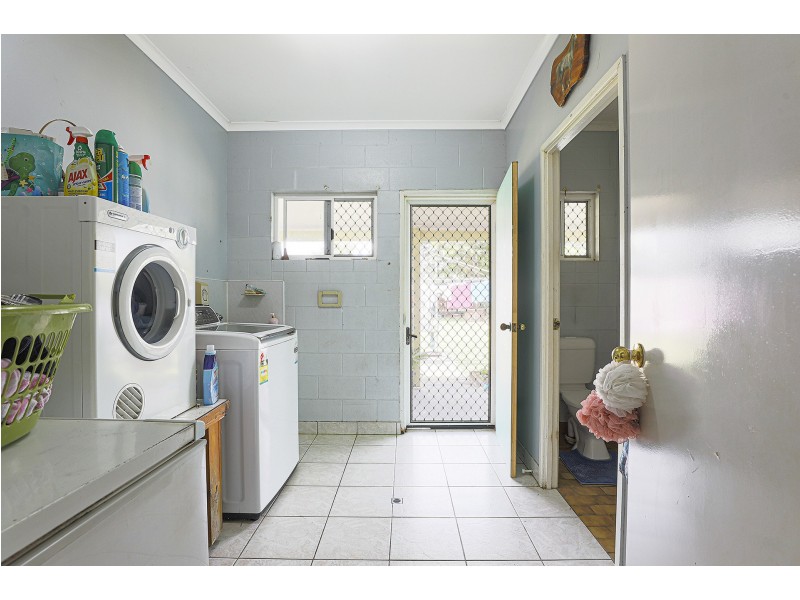 99 Elizabeth Street, Mirani QLD 4754