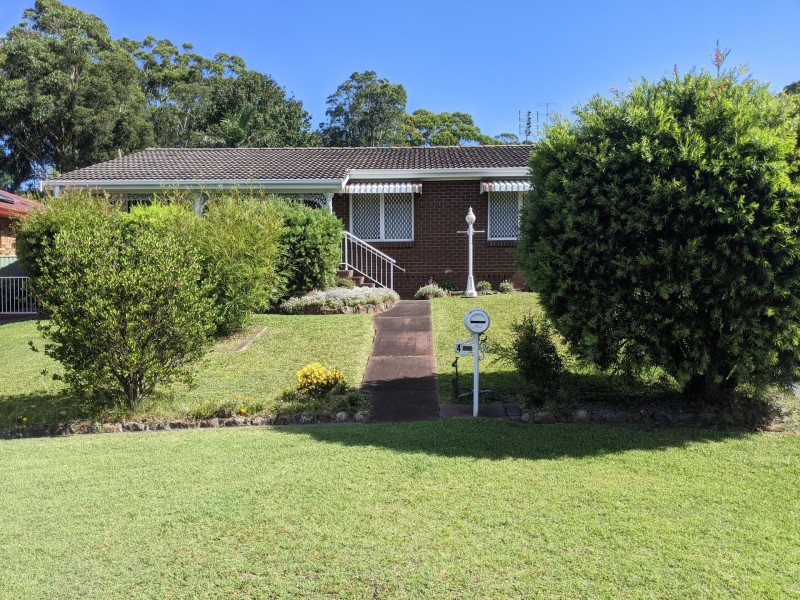 4 Bellbird Close, Barrack Heights NSW 2528