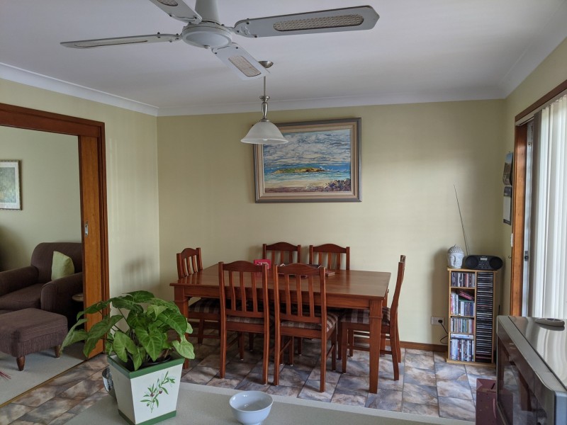 4 Bellbird Close, Barrack Heights NSW 2528