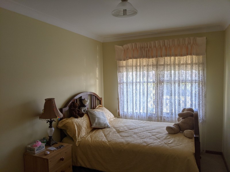 4 Bellbird Close, Barrack Heights NSW 2528
