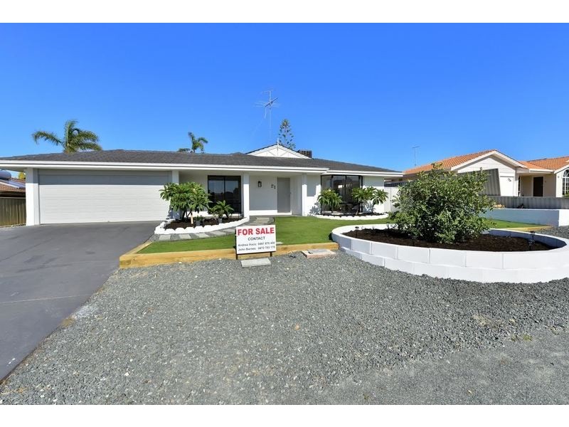 21 Silvertop Avenue, Halls Head WA 6210